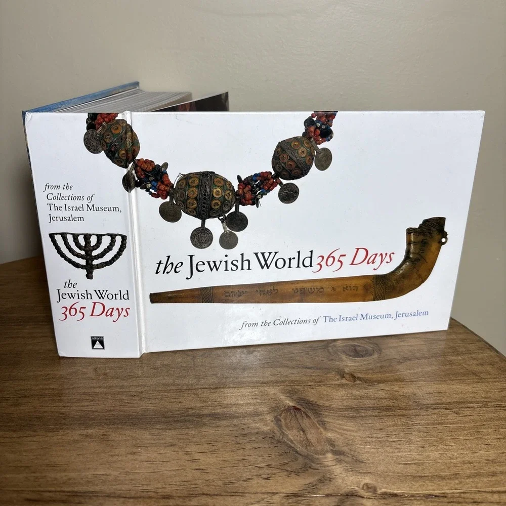 The Jewish World : 365 Days by Jerusalem The Israel Museum (2004,‎ Hardcover)